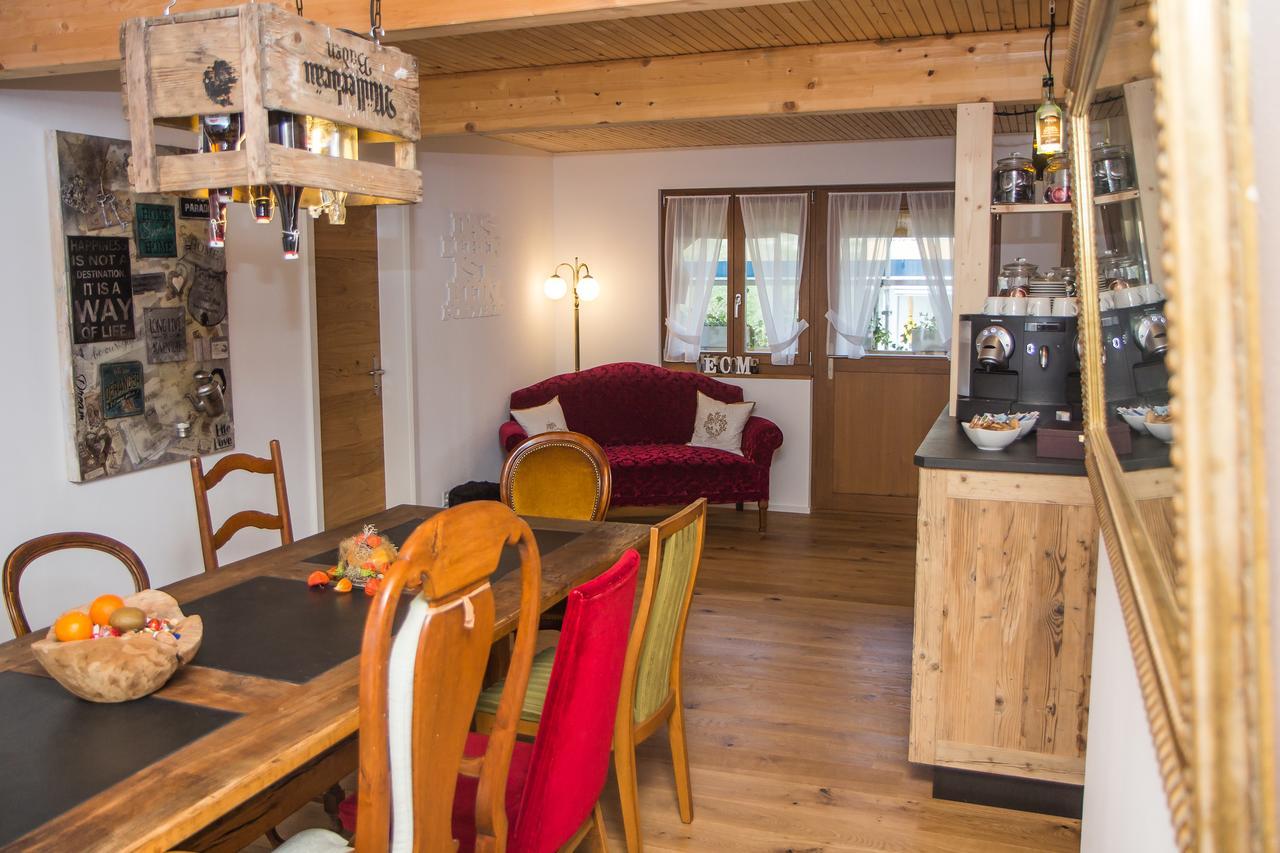 Conny'S B&B Niederweningen Exteriér fotografie