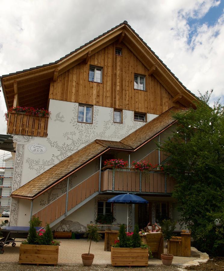 Conny'S B&B Niederweningen Exteriér fotografie
